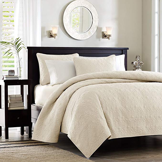 Madison Park Quebec Coverlet Quilted Cotton Fill Mini Set, King/Cal King, Ivory