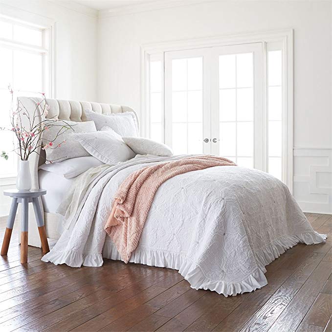 BrylaneHome Sophia Embroidered Ruffle Bedspread (White,Queen)