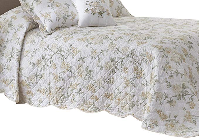 Nostalgia Home Juliette Bedspread, Queen, White Floral