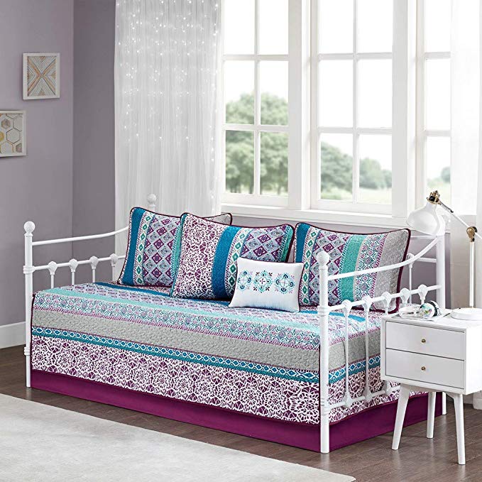 Intelligent Design Joni Daybed Set