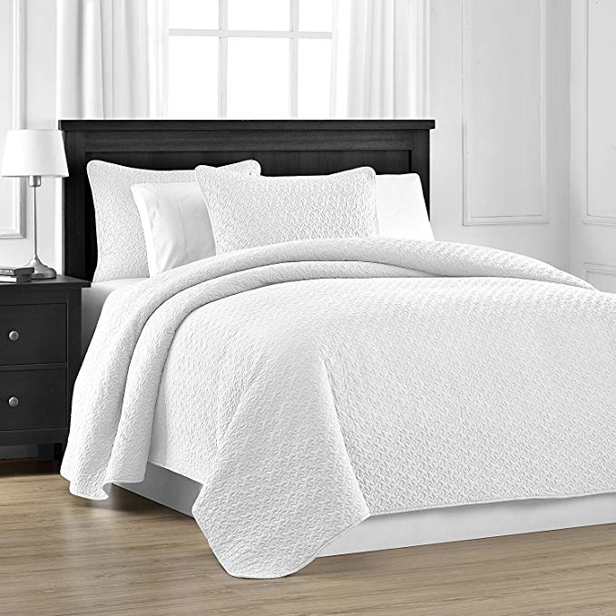 Prewashed Durable Comfy Bedding Jigsaw Quilted 3-piece Bedspread Coverlet Set (King/Cali King, White)