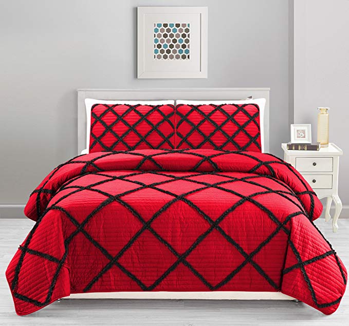 All American Collection New 4pc Diamond Pleated Ruffle Bedspread/Quilt Set with Bedskirt (King Size, Red/ Black)