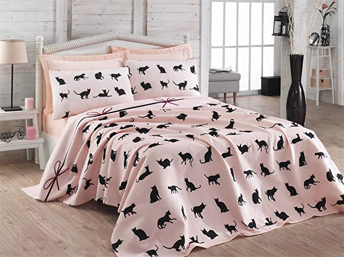 LaModaHome Kitty Coverlet Set, 100% Cotton - Black Cats are Playing, Sitting, Walking, Pink - Coverlet Size (78.7