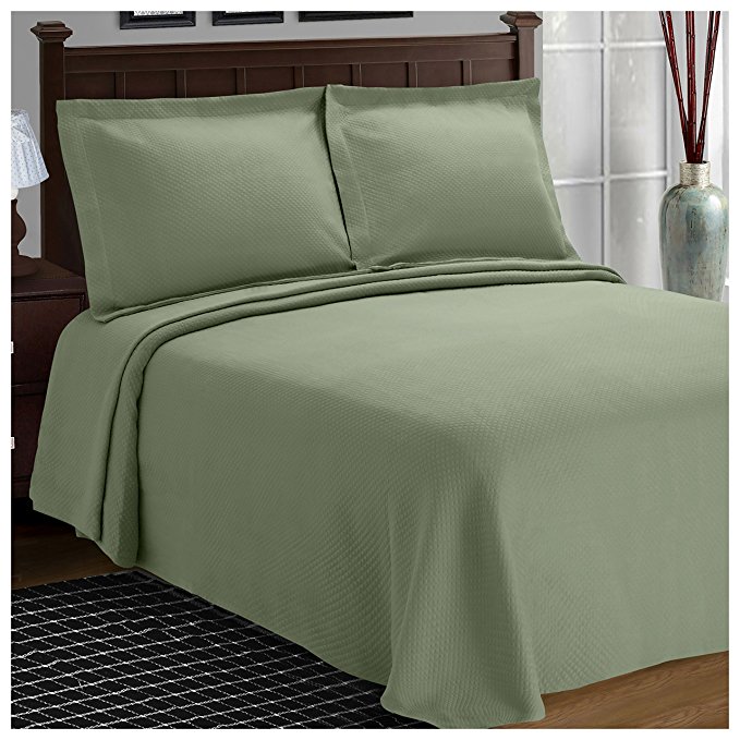 Superior Diamond Solitaire Jacquard Matelassé 100% Premium Cotton Bedspread with Matching Shams, Queen, Sage