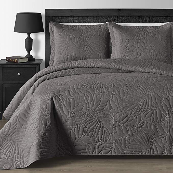 Comfy Bedding Extra Lightweight and Oversized Thermal Pressing Leafage 3-piece Coverlet Set (King/Cal King, Grey)