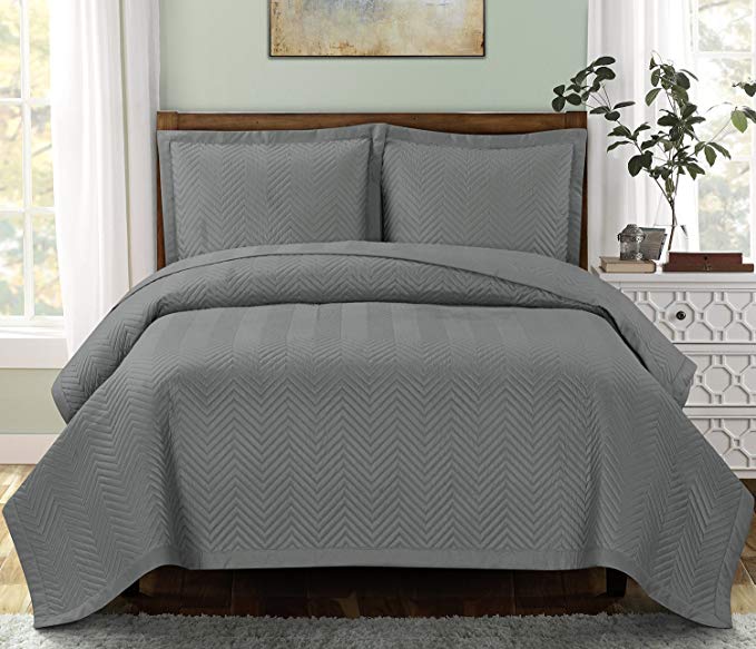 Chervon Gray Full / Queen size Coverlet 3pc set, Luxury Microfiber Embossed Print Quilted by Royal Hotel