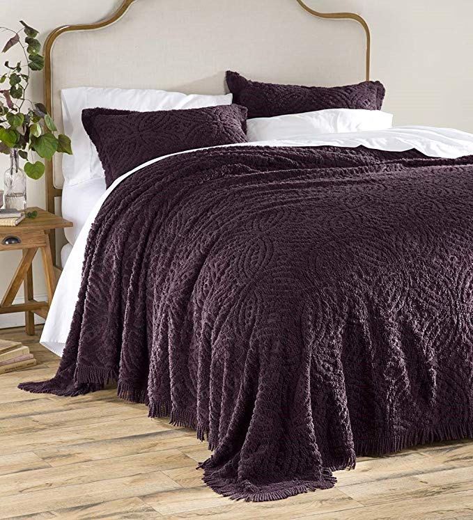 Wedding Ring Tufted Chenille Full Bedspread, Eggplant