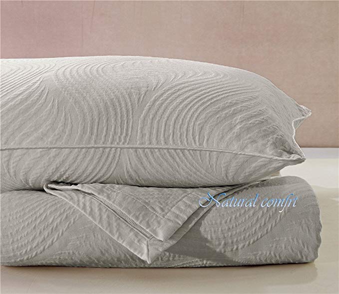 Natural Comfort Matelasse Blanket Coverlet, Dune Pattern, Queen, Light Grey