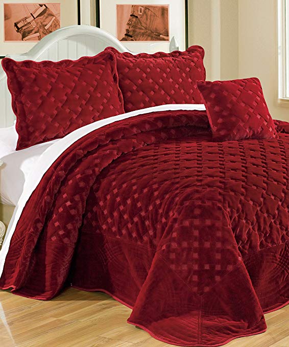 Home Soft Things Serenta Faux Fur Quilted Tatami 4 Pcs Bedspread Set, Queen Burgundy